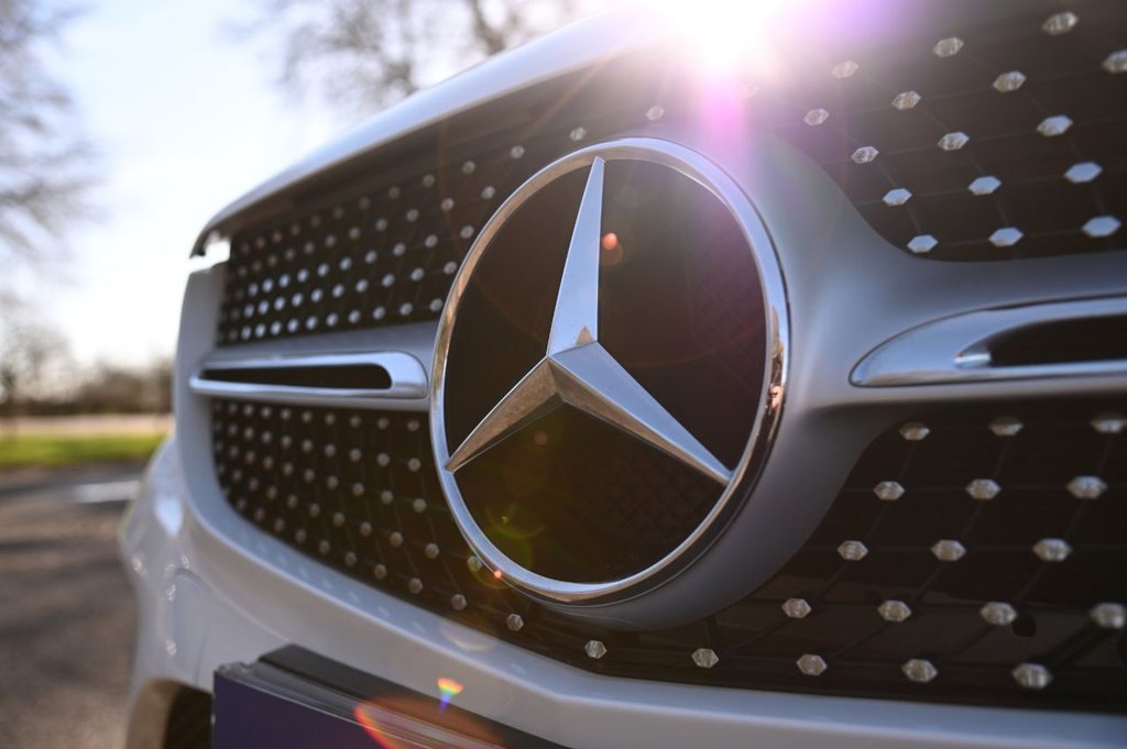 Used Mercedes-Benz GLC 2018 for sale - 77276107: Photo 32