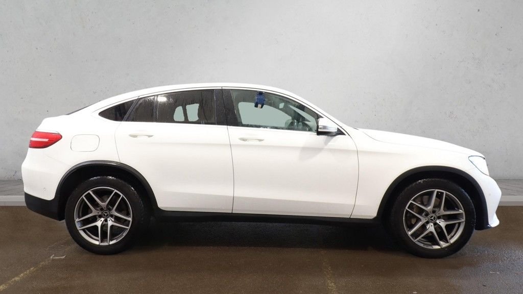 Used Mercedes-Benz GLC 2018 for sale - 77276107: Photo 5