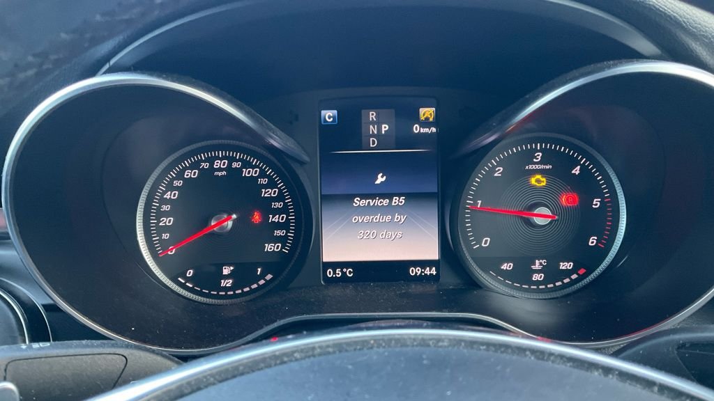 Used Mercedes-Benz GLC 2018 for sale - 77276107: Photo 9