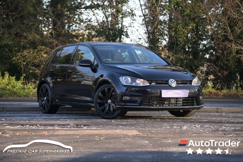 Used Volkswagen Golf 2016 for sale - 76236109: Photo 1