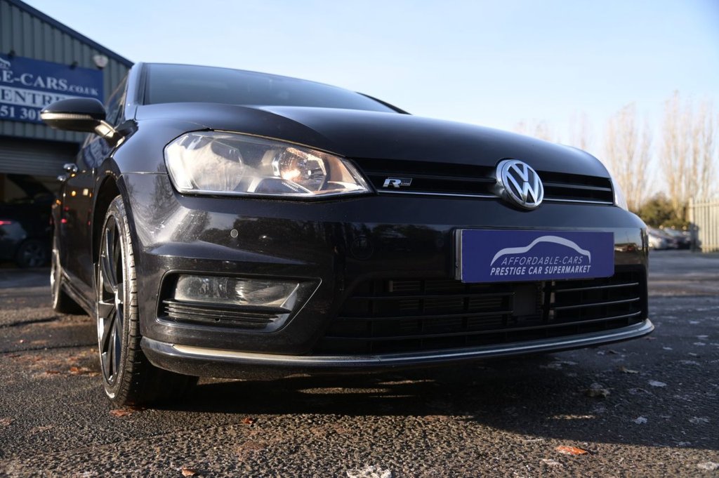 Used Volkswagen Golf 2016 for sale - 76236109: Photo 37