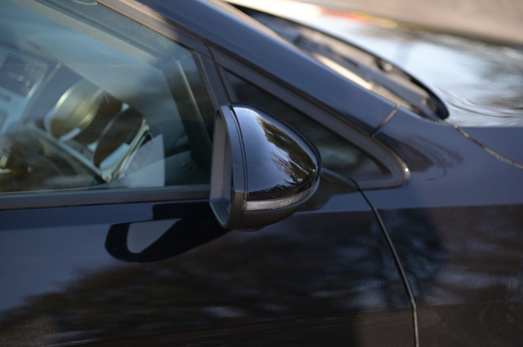 Used Volkswagen Golf 2016 for sale - 76236109: Photo 42