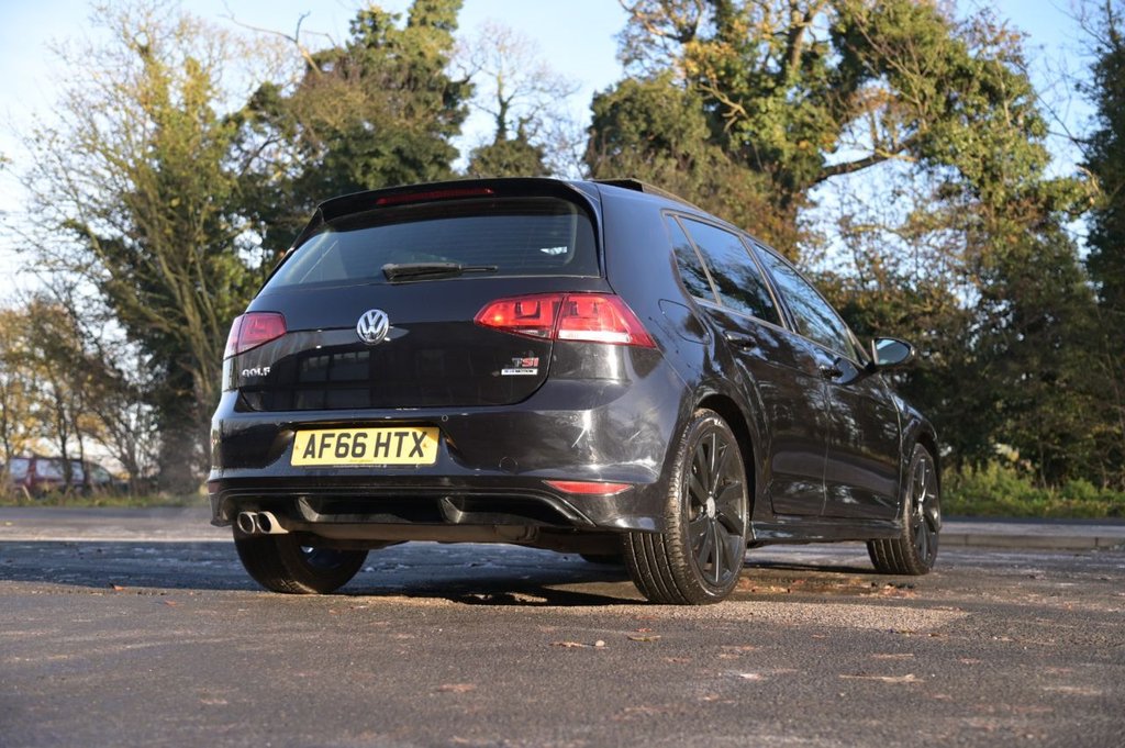 Used Volkswagen Golf 2016 for sale - 76236109: Photo 7