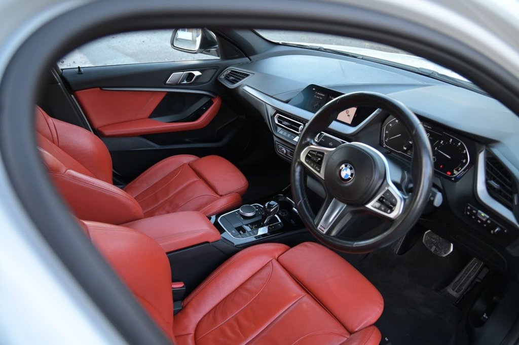 Used BMW 1 Series 2019 for sale - 76642795: Photo 30