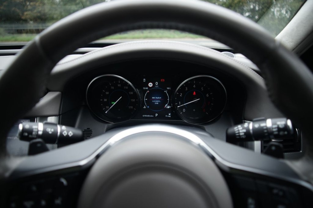 Used Jaguar XF 2019 for sale - 75974211: Photo 13