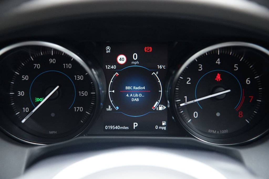 Used Jaguar XF 2019 for sale - 75974211: Photo 14