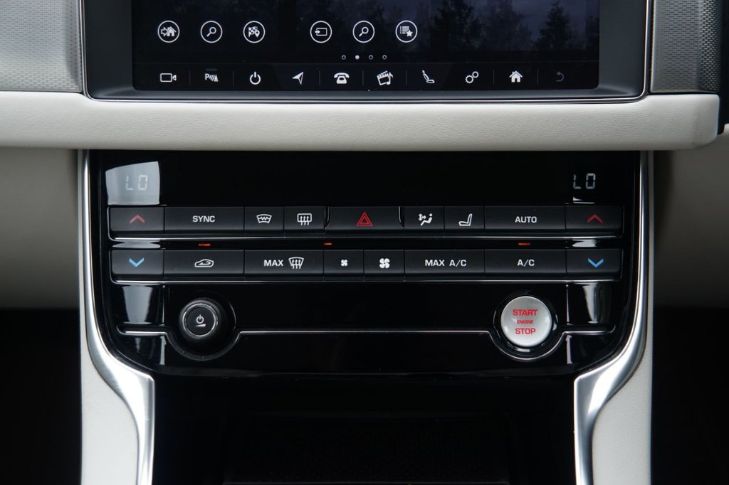 Used Jaguar XF 2019 for sale - 75974211: Photo 17