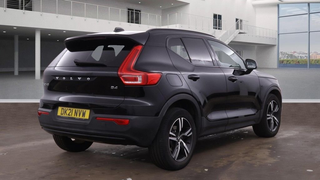 Used Volvo XC40 2021 for sale - 78030306: Photo 2