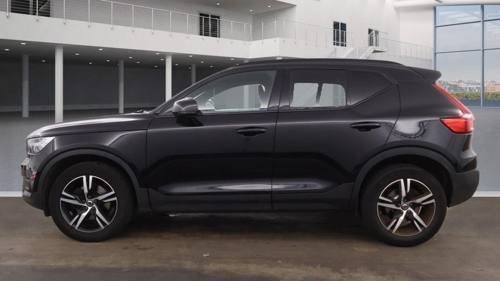 Used Volvo XC40 2021 for sale - 78030306: Photo 6