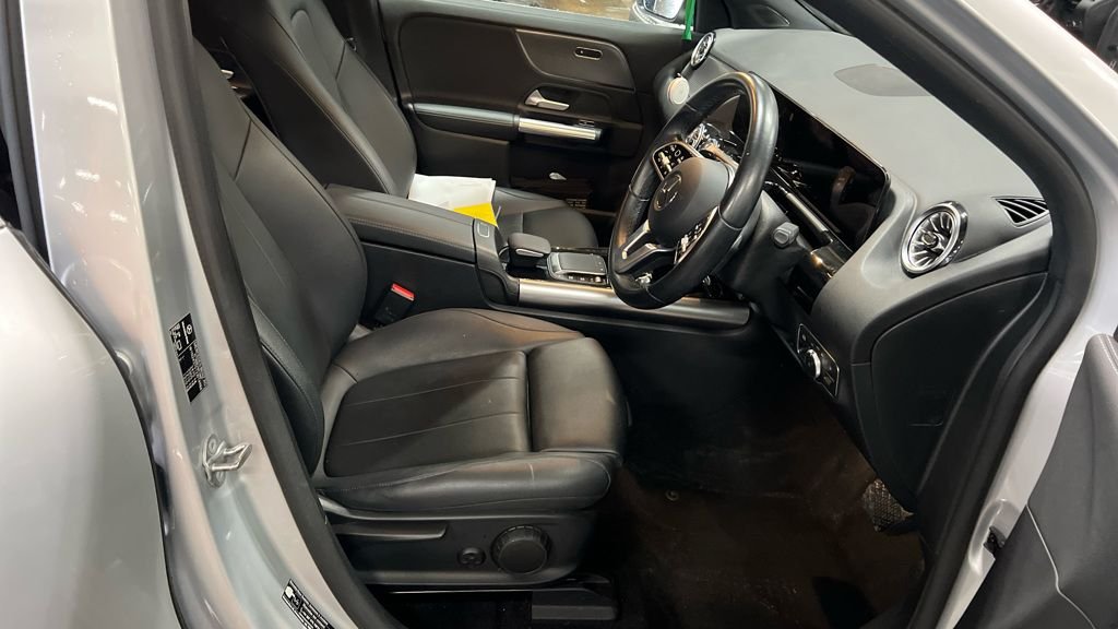 Used Mercedes-Benz EQA 2021 for sale - 76642684: Photo 7