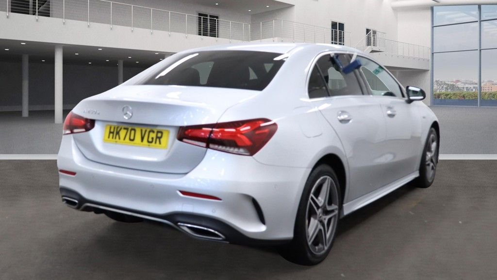 Used Mercedes-Benz A-Class 2020 for sale - 76417836: Photo 2