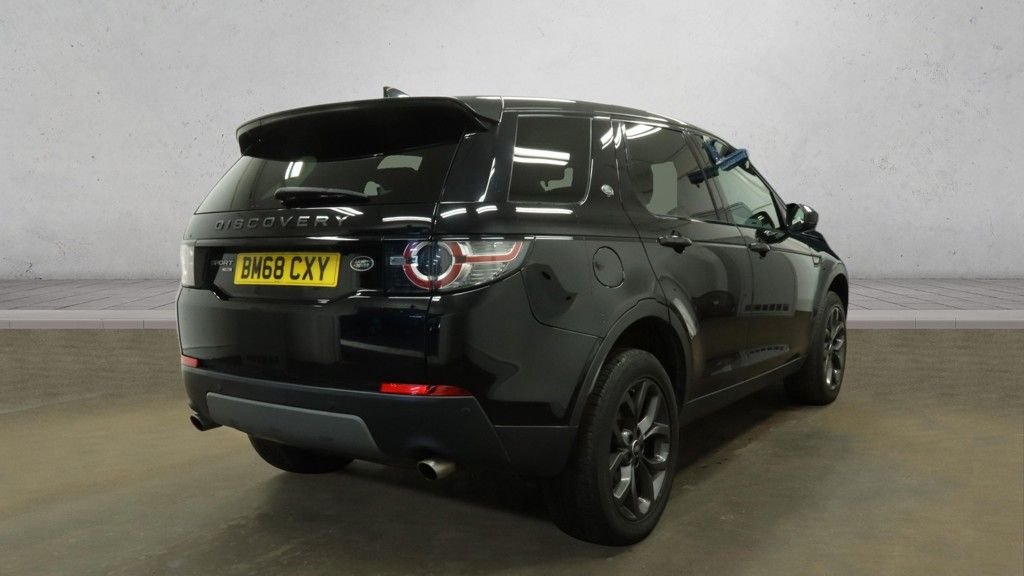 Used Land Rover Discovery Sport 2019 for sale - 78003294: Photo 2