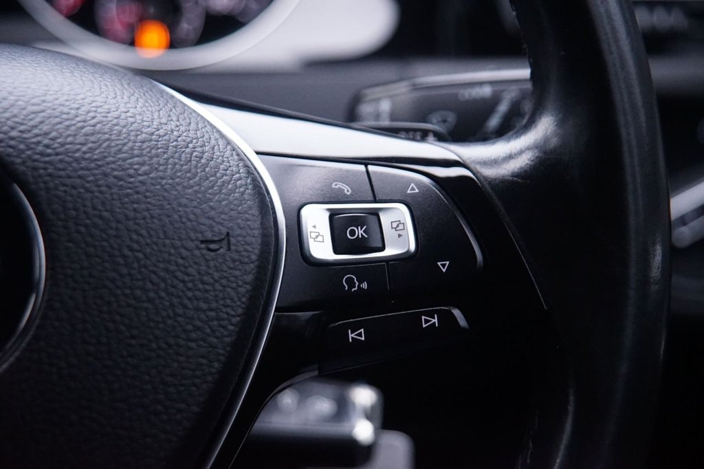 Used Volkswagen Golf 2013 for sale - 76617174: Photo 12