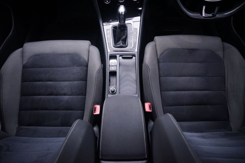 Used Volkswagen Golf 2013 for sale - 76617174: Photo 19