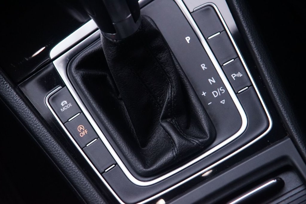 Used Volkswagen Golf 2013 for sale - 76617174: Photo 20