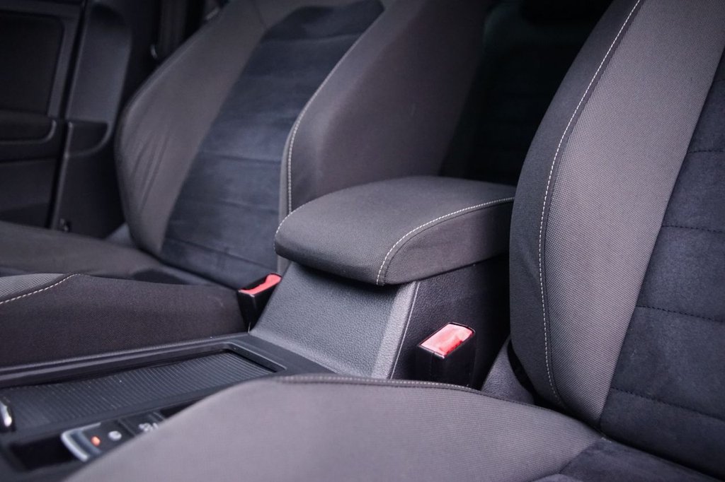 Used Volkswagen Golf 2013 for sale - 76617174: Photo 22