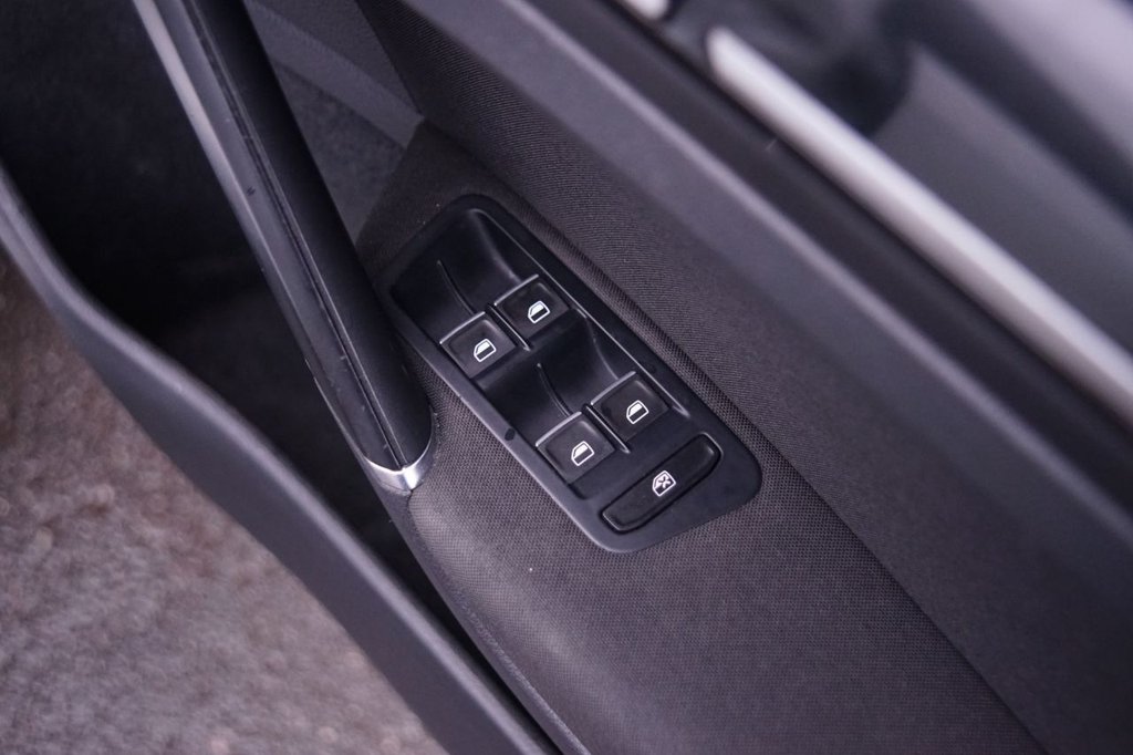 Used Volkswagen Golf 2013 for sale - 76617174: Photo 25