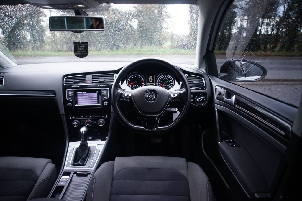 Used Volkswagen Golf 2013 for sale - 76617174: Photo 9