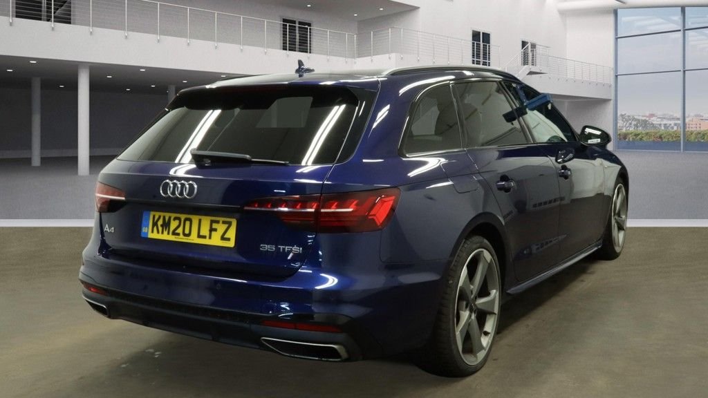 Used Audi A4 2020 for sale - 76962556: Photo 2