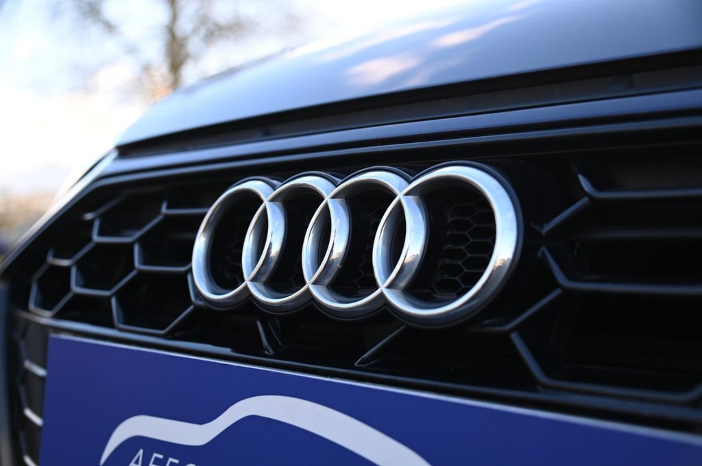 Used Audi A4 Avant 2020 for sale - 76962556: Photo 35