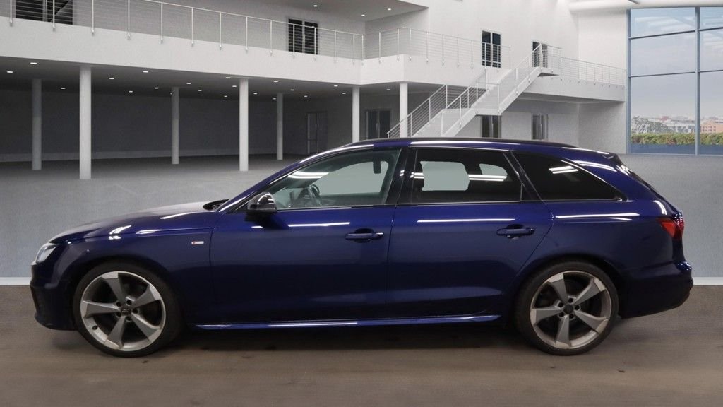 Used Audi A4 2020 for sale - 76962556: Photo 6