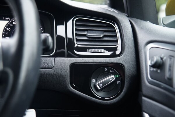 Used Volkswagen Golf 2019 for sale - 76132948: Photo 17