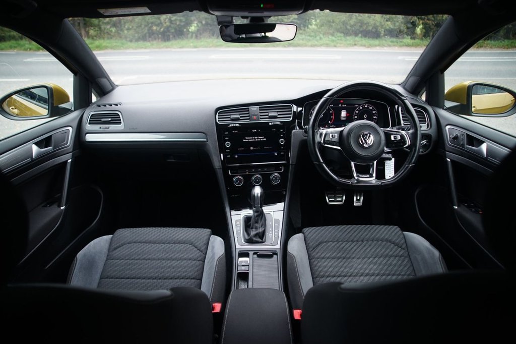 Used Volkswagen Golf 2019 for sale - 76132948: Photo 18