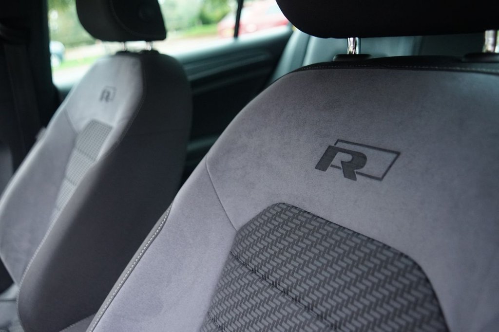 Used Volkswagen Golf 2019 for sale - 76132948: Photo 27