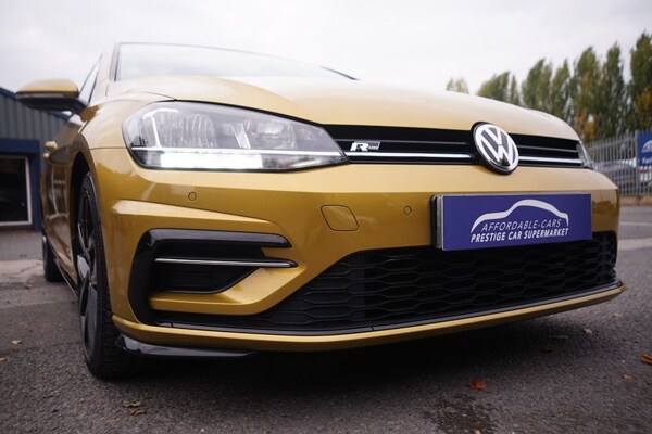 Used Volkswagen Golf 2019 for sale - 76132948: Photo 37