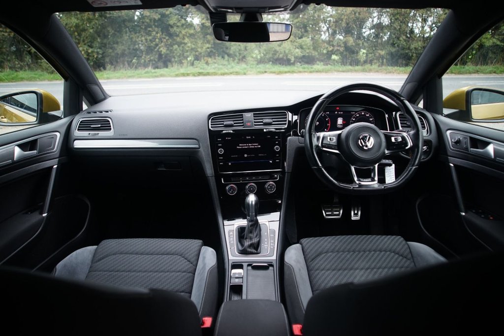 Used Volkswagen Golf 2019 for sale - 76132948: Photo 4