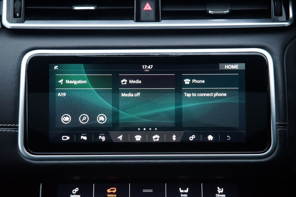 Used Land Rover Range Rover Velar 2018 for sale - 75739043: Photo 18