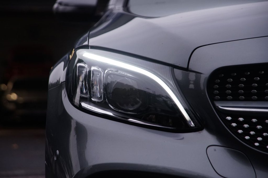 Used Mercedes-Benz C Class 2019 for sale - 76445869: Photo 33