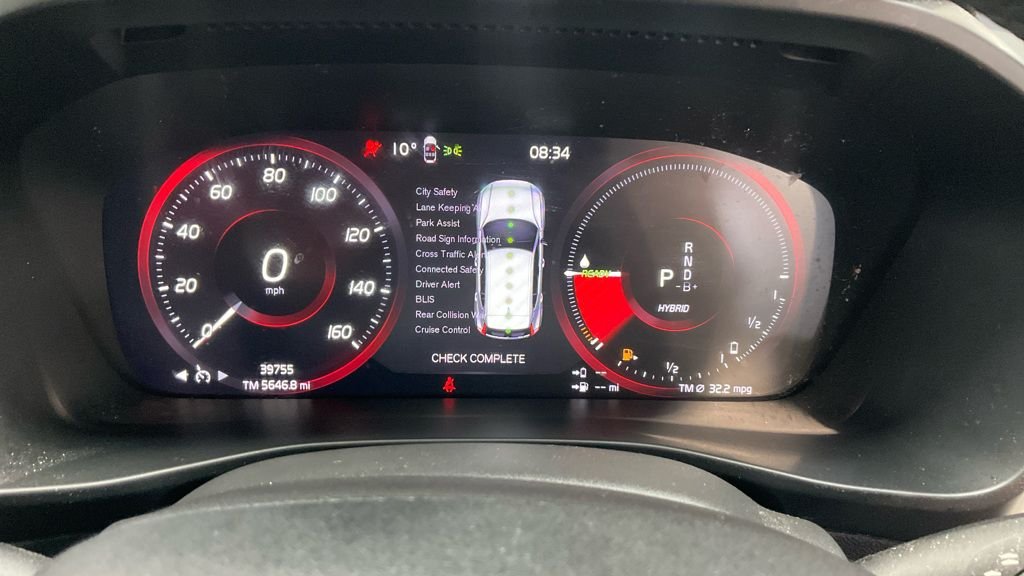 Used Volvo XC40 2023 for sale - 77139642: Photo 9