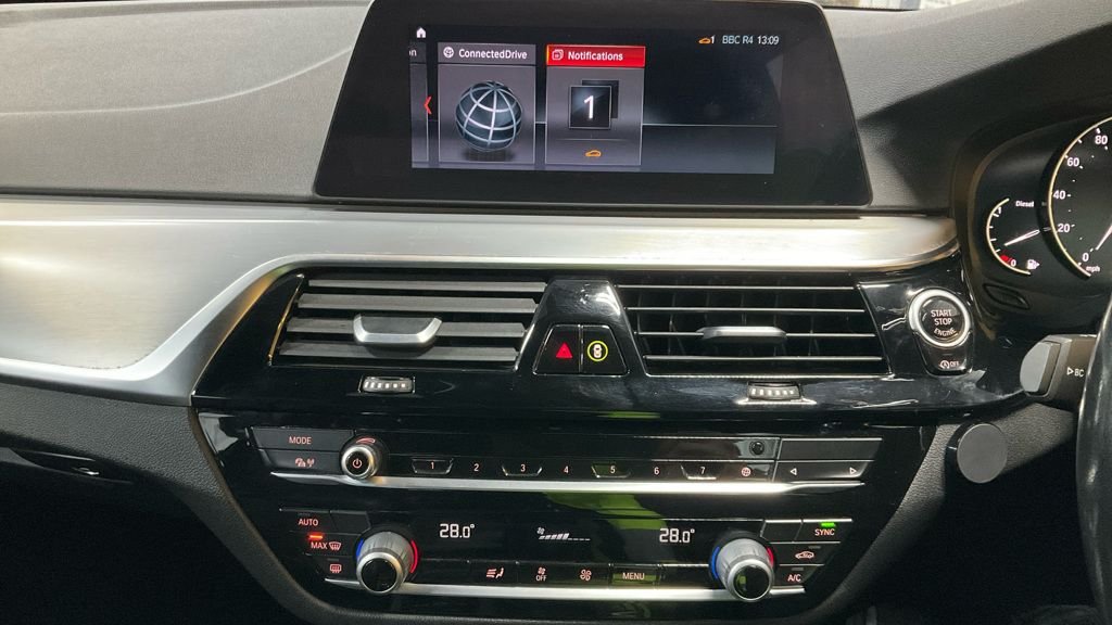 Used BMW 5 Series 2019 for sale - 77122013: Photo 10