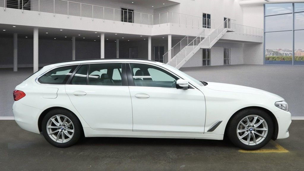 Used BMW 5 Series 2019 for sale - 77122013: Photo 5
