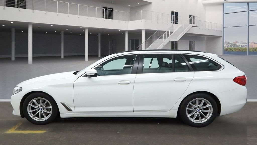 Used BMW 5 Series 2019 for sale - 77122013: Photo 6