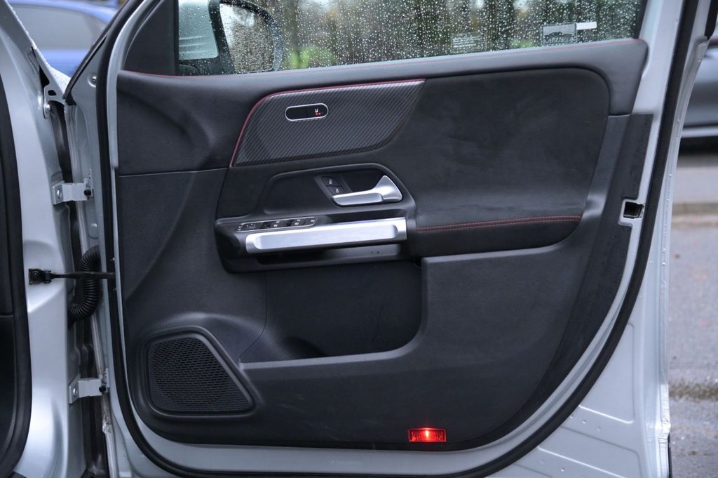 Used Mercedes-Benz GLB 2023 for sale - 76617703: Photo 28