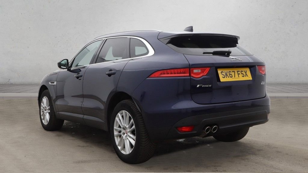 Used Jaguar F-Pace 2017 for sale - 77967426: Photo 3