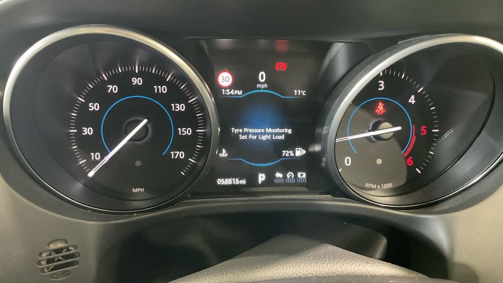 Used Jaguar F-Pace 2017 for sale - 77967426: Photo 9