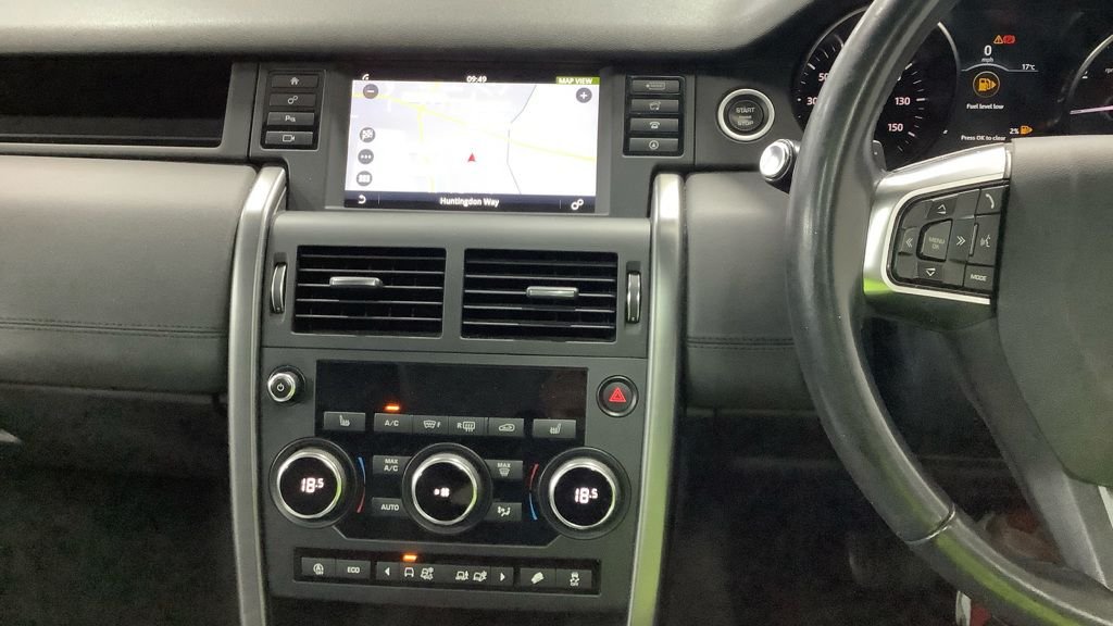 Used Land Rover Discovery Sport 2019 for sale - 76655100: Photo 7