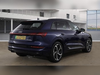 Used Audi e-tron 2022 for sale - 78017637: Photo