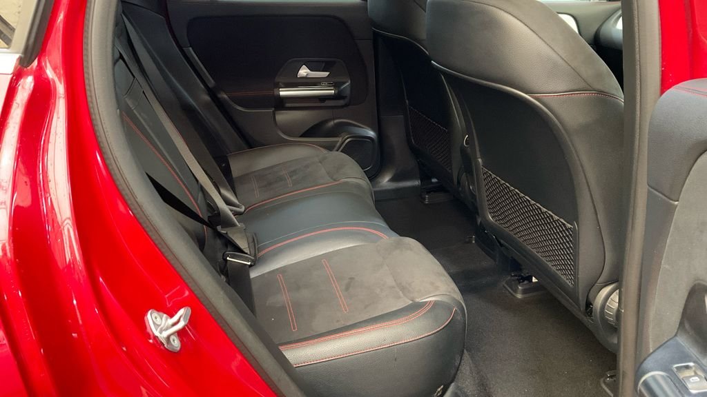 Used Mercedes-Benz EQA 2021 for sale - 76617686: Photo 8