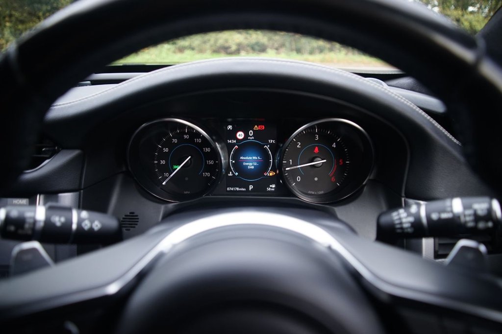 Used Jaguar XF 2019 for sale - 76950165: Photo 14