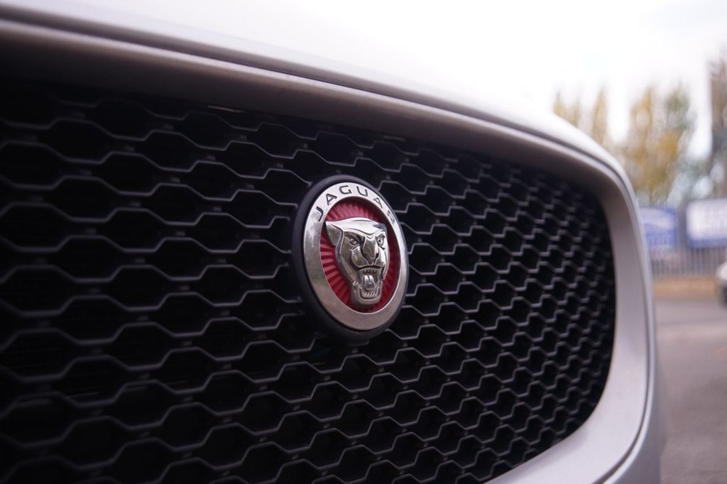 Used Jaguar XF 2019 for sale - 76950165: Photo 31