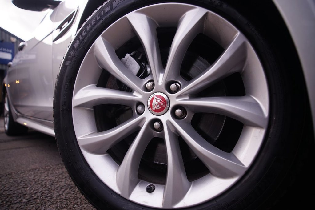 Used Jaguar XF 2019 for sale - 76950165: Photo 36