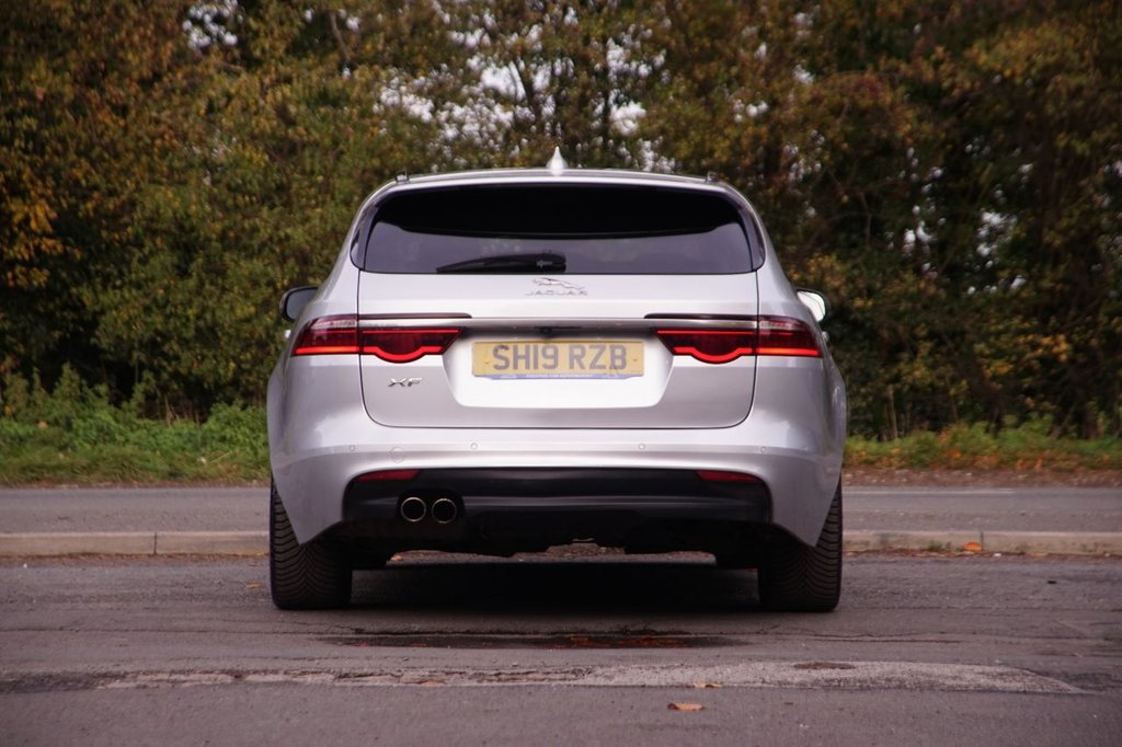 Used Jaguar XF 2019 for sale - 76950165: Photo 5