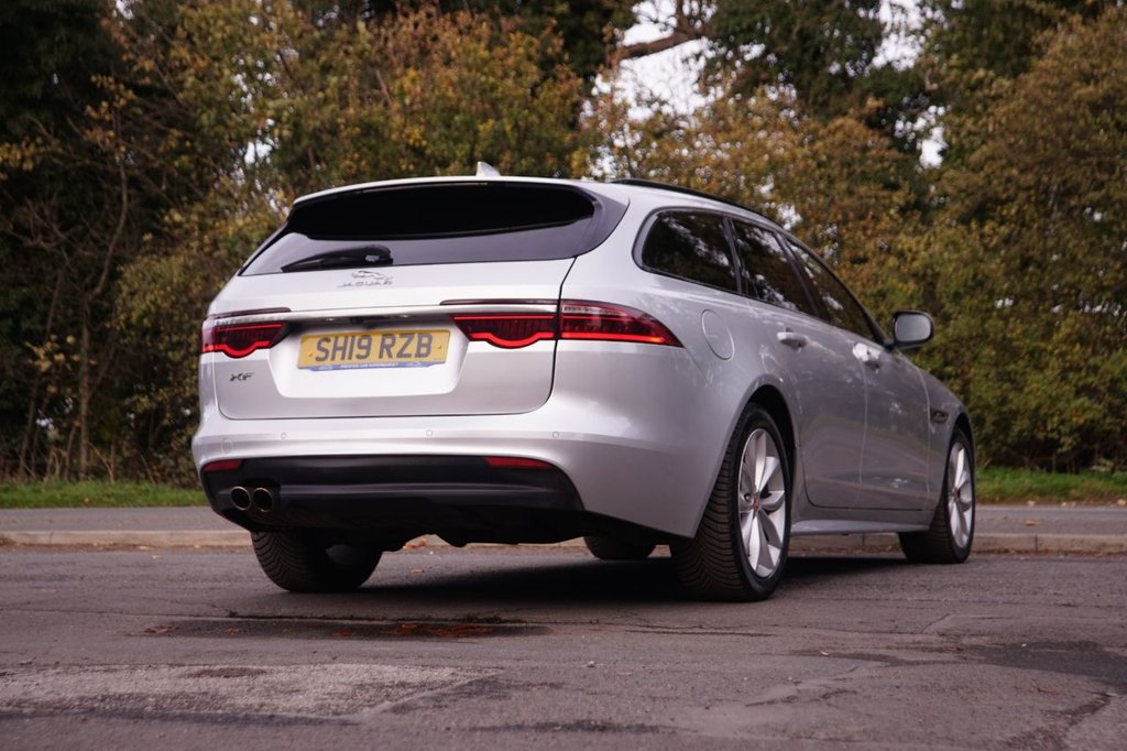 Used Jaguar XF 2019 for sale - 76950165: Photo 7