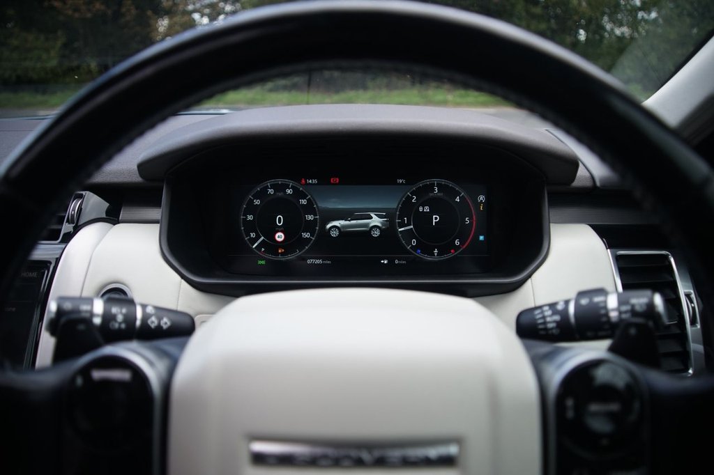 Used Land Rover Discovery 2018 for sale - 76685895: Photo 13