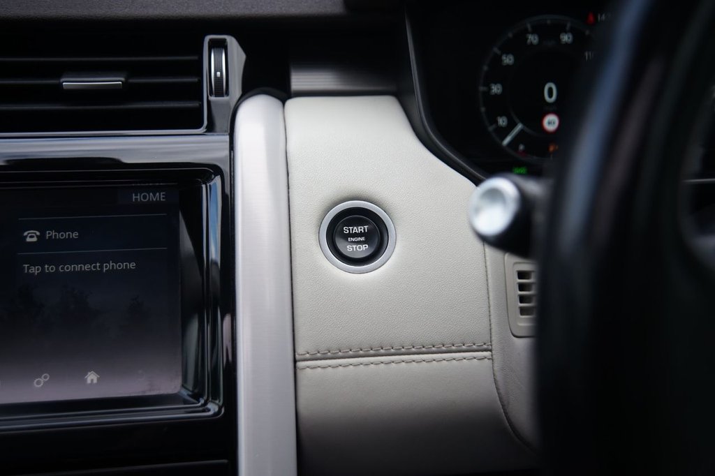 Used Land Rover Discovery 2018 for sale - 76685895: Photo 15