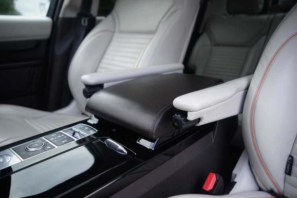 Used Land Rover Discovery 2018 for sale - 76685895: Photo 27